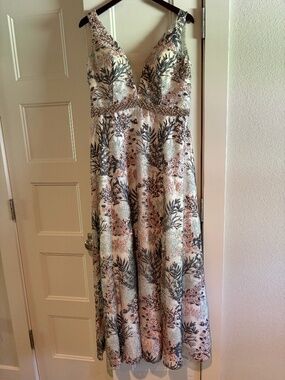 Colors Couture Dress, size 14, embellished coral design